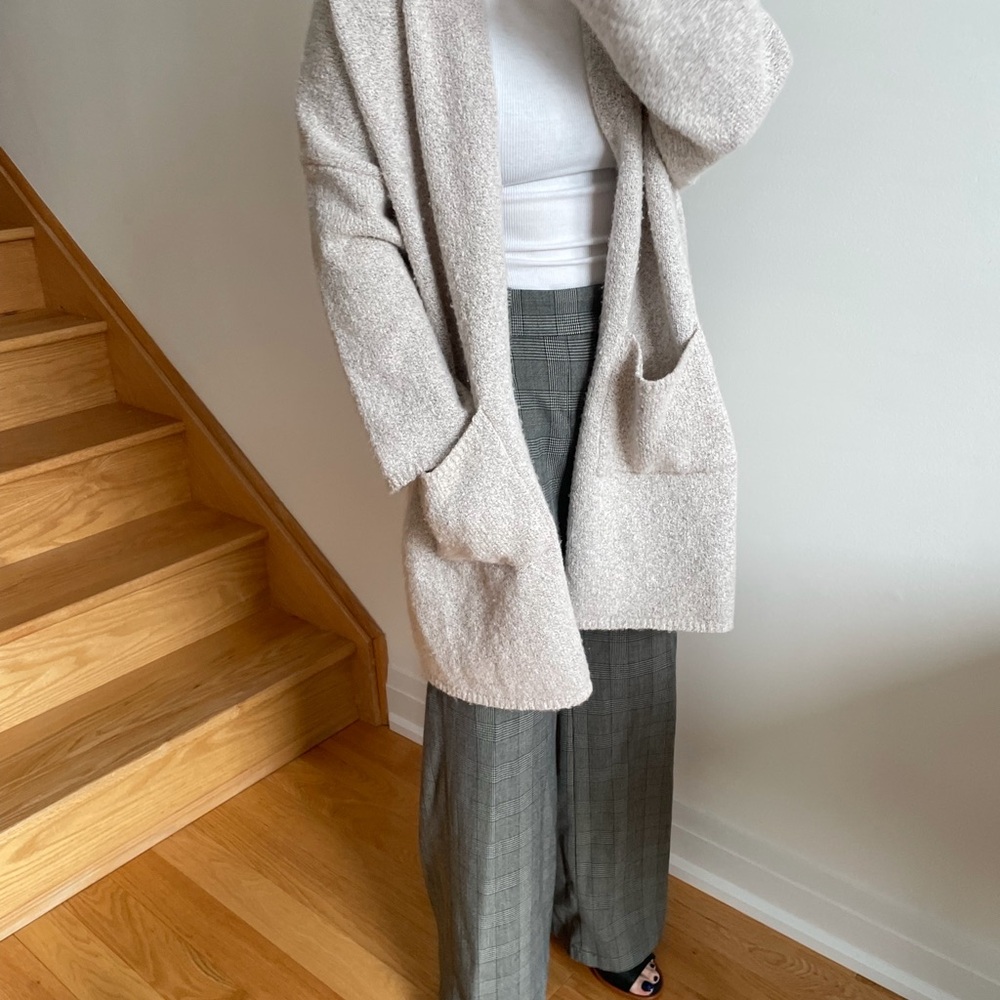 John + Jenn X Indigo Beige Textured Cardigan - Picture 3 of 8